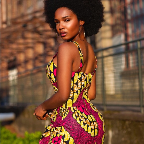 Small summer dress - Picture 3 of 3